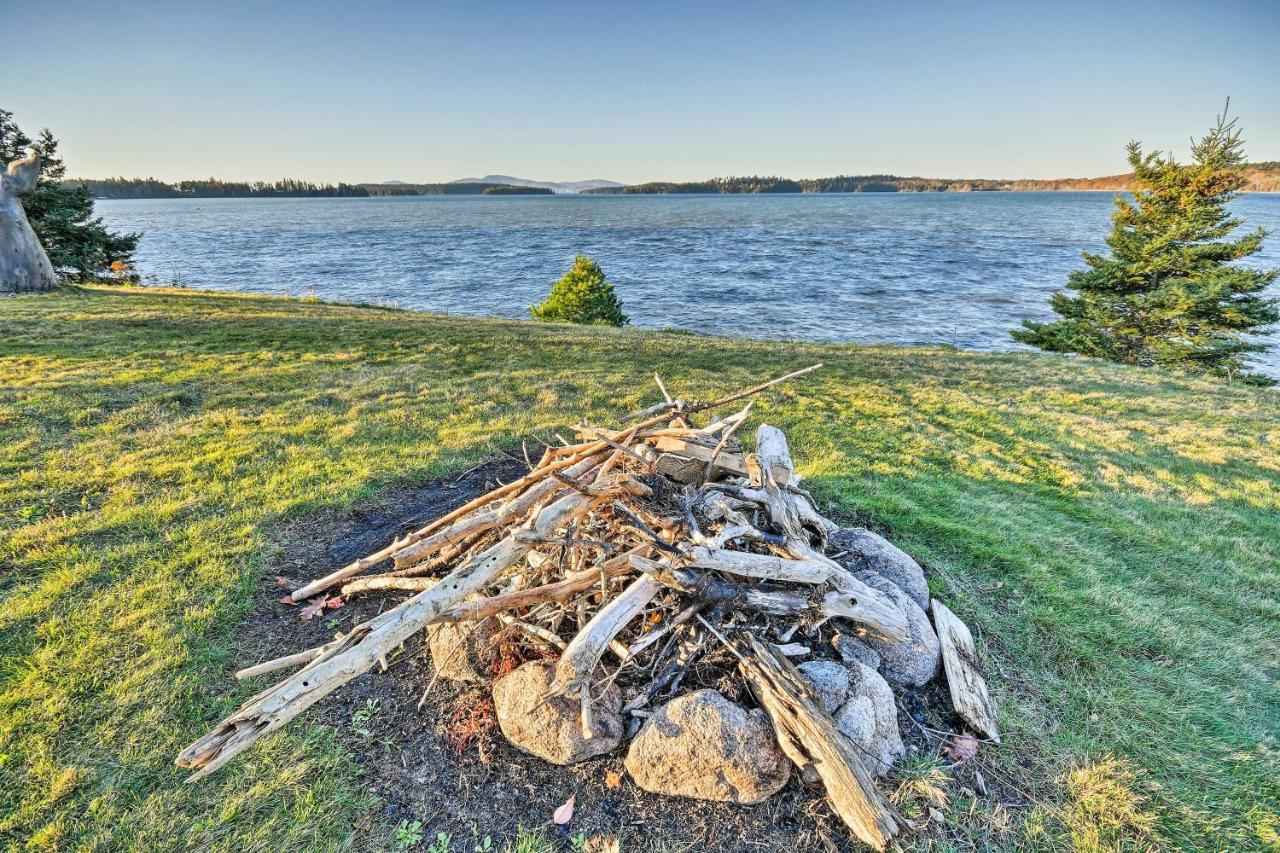 Oceanfront Sullivan Cottage On 6 Acres With Kayak! Extérieur photo